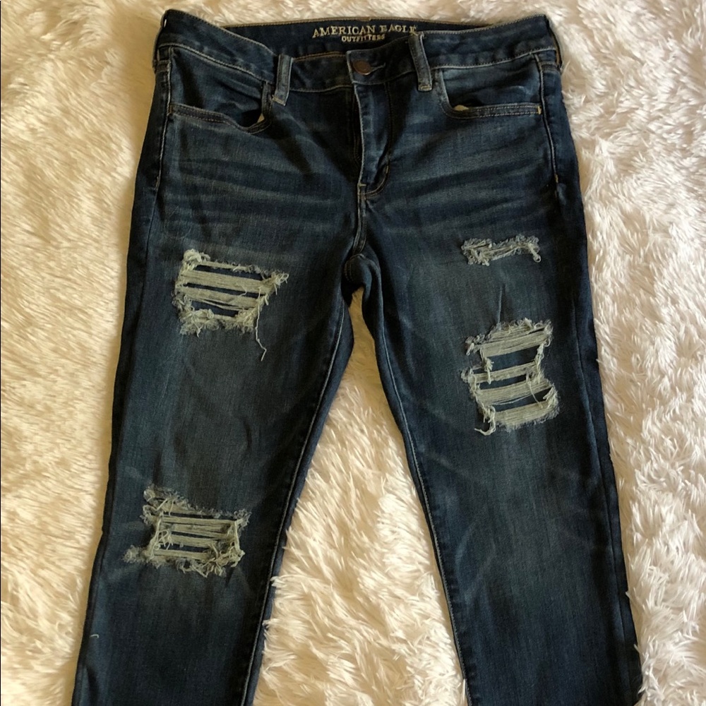 “Destroyed” style jeggings